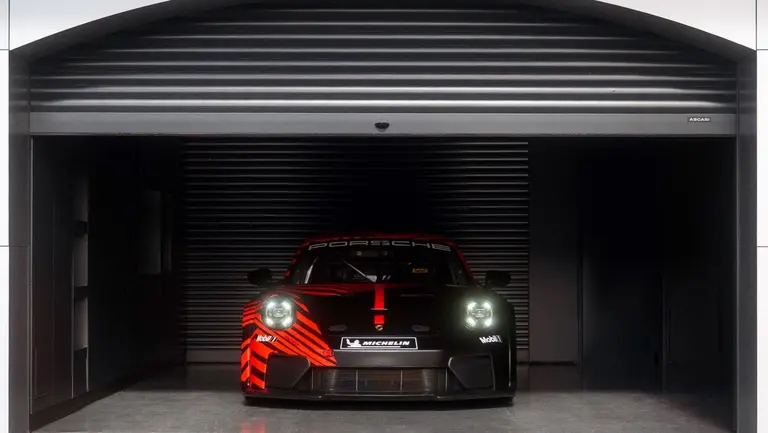 Porsche 911 GT4 R
