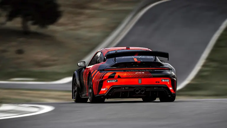 Porsche 911 GT4 R
