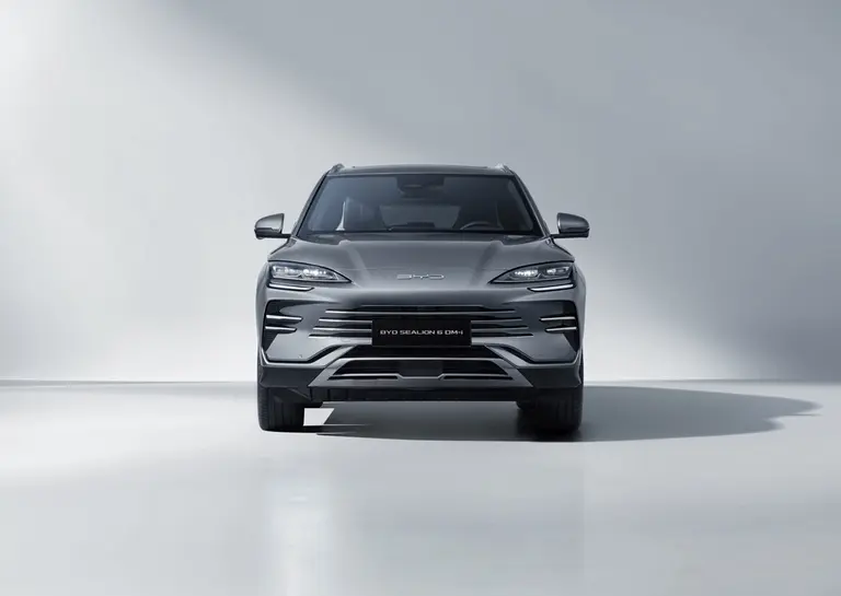 BYD SEALION 6 DM-i