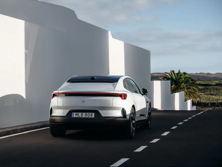 2027 Polestar 4