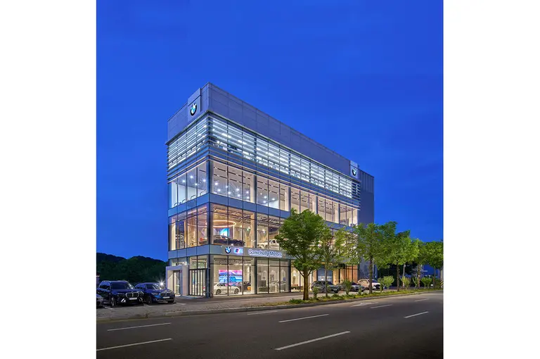 BMW Cheongju Showroom