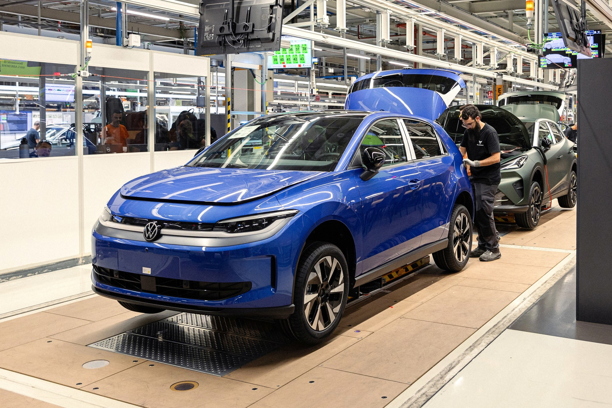 Авторынок Европы в первом полугодии 2026: доля электромобилей достигла 20,7%