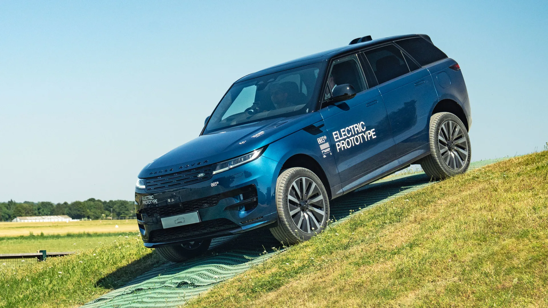 Range Rover Sport Electric
