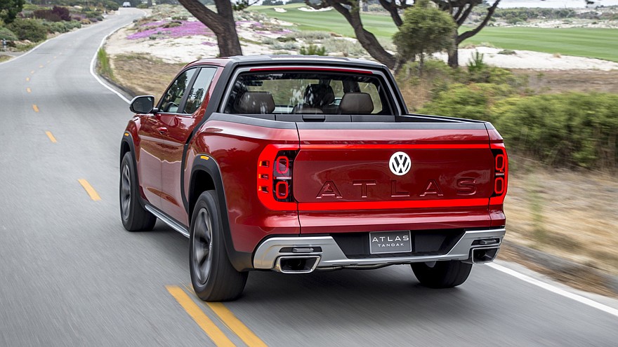 На фото: концепт Volkswagen Atlas Tanoak, так и не ставший серийным пикапом